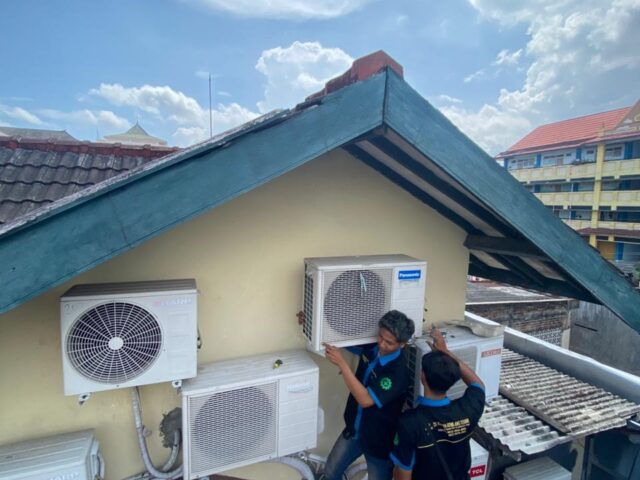 Service AC Sleman